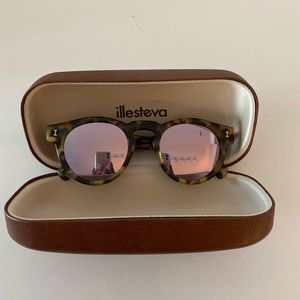 Illesteva Leonard Sunglasses - Like New - tortoise/pink mirror lens